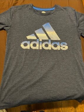 adidas Gray Tee with Blue and Yellow Gradient Logo boys 14/16 large